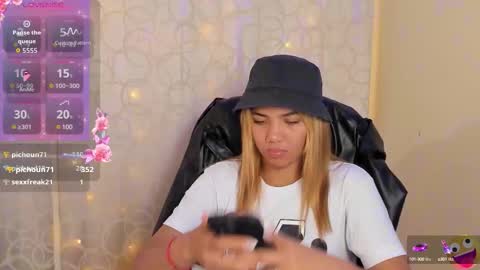 kata22sofia online show from November 22, 6:29 pm