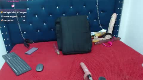 katalella_22 online show from May 29, 10:08 pm