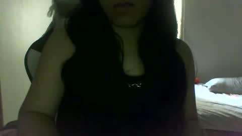 Snapshot of katalina4 chatting on January 19, 6:32 pm lovely online show from January 19, 6:32 pm