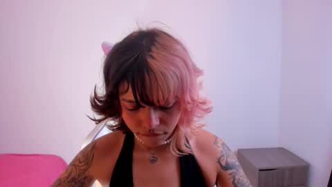 Kata Garcia online show from February 19, 3:19 pm