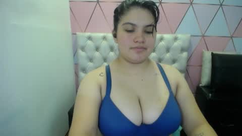 katalina santana25 online show from April 16, 7:14 pm