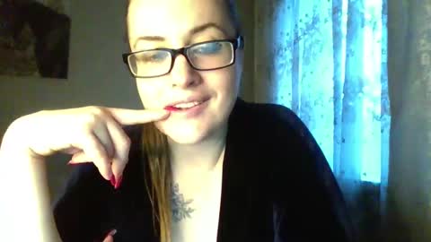 katarios online show from September 21, 3:46 pm