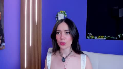 Snapshot of kate_amaretto chatting on September 17, 8:54 pm Kate online show from September 17, 8:54 pm