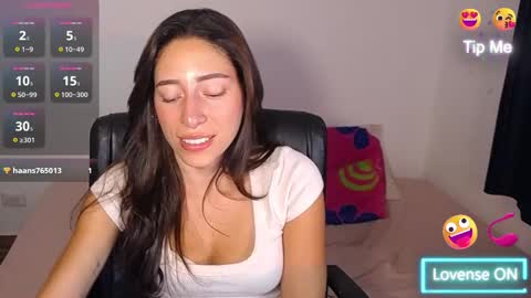 Snapshot of kate_arden chatting on October 24, 11:23 pm Carla Palmer online show from October 24, 11:23 pm