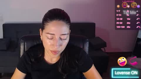 Snapshot of kate_arden chatting on October 29, 1:30 am Carla Palmer online show from October 29, 1:30 am