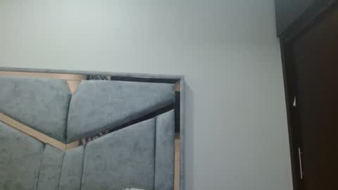 Snapshot of kate_davies chatting on February 7, 12:25 am kate online show from February 7, 12:25 am