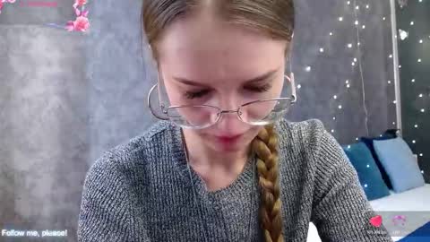 .Be kind and gentle with me and I will do my best for you.   online show from December 15, 11:58 am