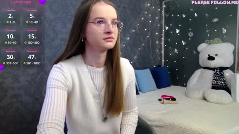 Snapshot of kate_jonson chatting on February 15, 7:49 am .Be kind and gentle with me and I will do my best for you. online show from February 15, 7:49 am