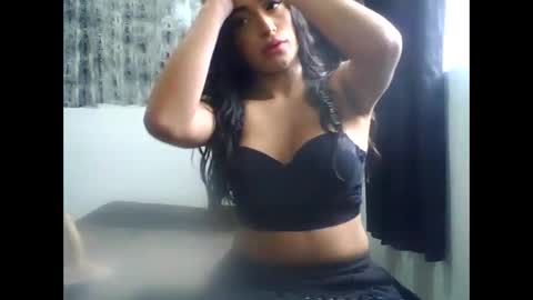 Snapshot of kate_mossi chatting on May 15, 4:47 pm Danna online show from May 15, 4:47 pm