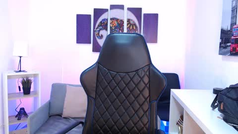 Snapshot of kate_owenns chatting on October 27, 10:52 am Kate online show from October 27, 10:52 am