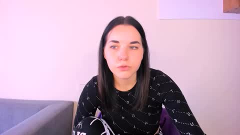 Snapshot of kate_ree_ chatting on October 26, 9:26 am KATE online show from October 26, 9:26 am