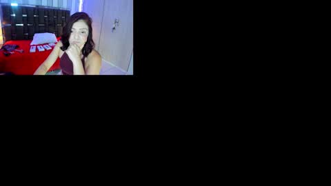 Snapshot of kate_roose chatting on November 30, 1:04 pm kate_roose online show from November 30, 1:04 pm