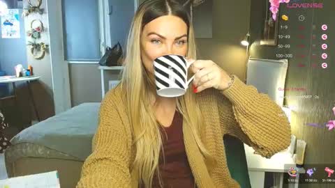 Therapist online show from November 30, 4:11 pm