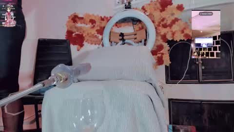 kate the pink girl online show from October 27, 3:54 am