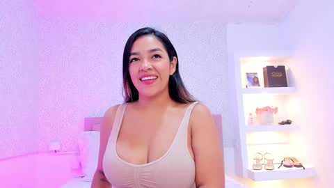 Kate Boisson online show from November 9, 1:31 pm