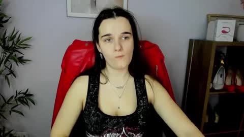 Snapshot of katedesire chatting on February 23, 10:39 am Kate online show from February 23, 10:39 am