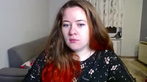 Snapshot of kateefox_ chatting on January 14, 6:52 am KateeFox online show from January 14, 6:52 am