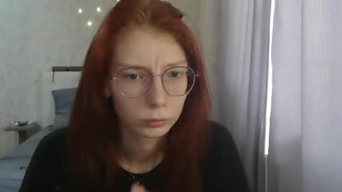 Snapshot of katekalen chatting on March 29, 7:19 am Kate Bunny online show from March 29, 7:19 am