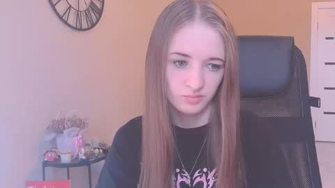 katekayer online show from September 17, 8:38 am