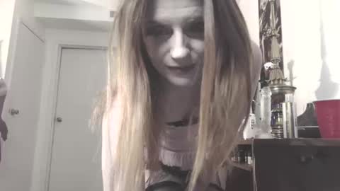 Kateloveforever online show from April 14, 5:57 am