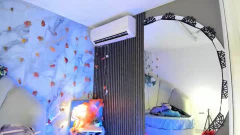 Im Katherine but call me Kate  online show from October 30, 12:39 pm