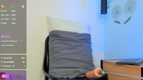 Snapshot of kateryn_bale chatting on January 22, 12:38 am kateryn_bale online show from January 22, 12:38 am