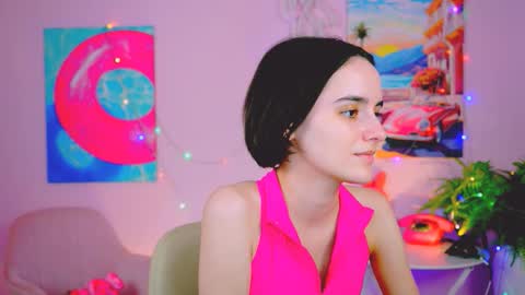 katewillows online show from January 11, 9:03 am