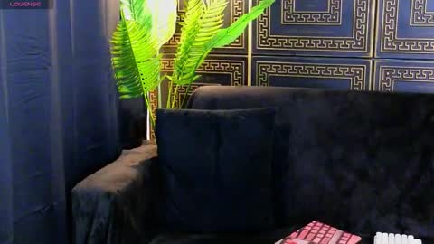 KateyRiva online show from December 15, 5:06 pm