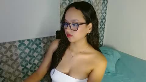 Snapshot of katharinasmith chatting on November 27, 4:09 pm Kathe online show from November 27, 4:09 pm