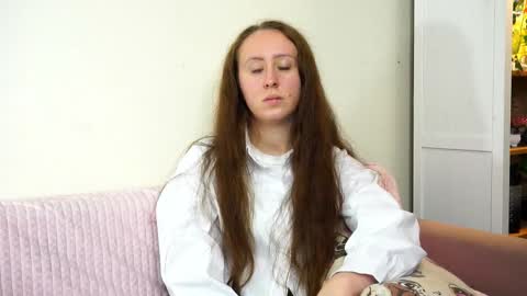 Snapshot of katharinedaggett chatting on October 19, 2:07 pm Lisa online show from October 19, 2:07 pm
