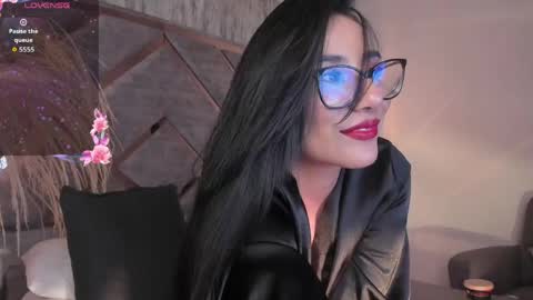 kathe_collins online show from April 19, 6:10 pm