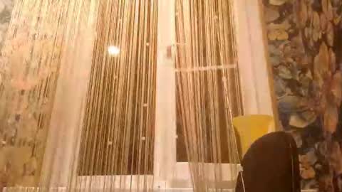 Elizabeth online show from October 1, 5:41 pm