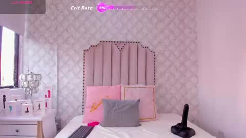 Snapshot of katherine_glow chatting on July 17, 11:28 am KATHE online show from July 17, 11:28 am