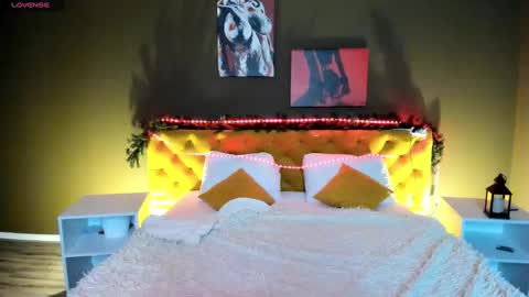 Kathleen  GTM 3 400-1000 Mon Wed Wed Sat Sun  online show from December 15, 11:09 pm