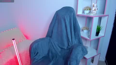 Kathleen  GTM 3 400-1000 Mon Wed Wed Sat Sun  online show from March 12, 10:17 pm