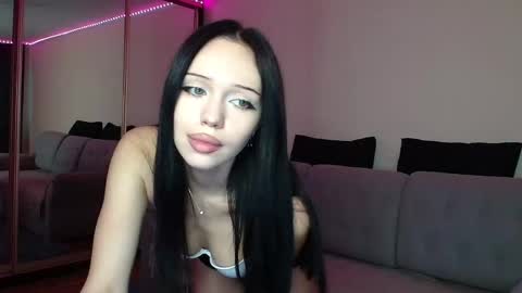 Snapshot of kathrineberry chatting on September 28, 6:19 am KathrineBerry online show from September 28, 6:19 am