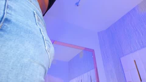 Snapshot of kathy18_ chatting on January 15, 3:00 am Kathy online show from January 15, 3:00 am