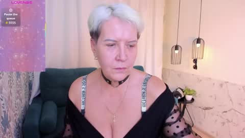 Kathy online show from April 1, 1:12 pm