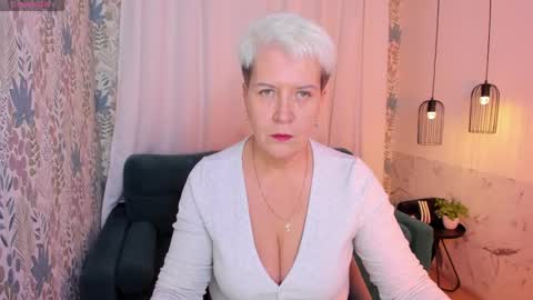 Kathy online show from April 14, 1:28 pm