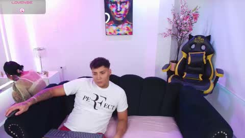 Kathia Thiago  online show from January 15, 12:10 pm