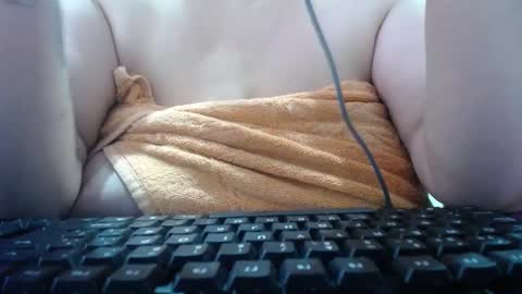 Snapshot of kathybigboobsbbw_ chatting on December 28, 10:13 pm kathybigboobsbbw_ online show from December 28, 10:13 pm