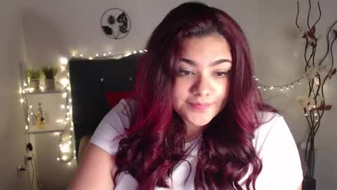 kathygonzalez_ online show from January 15, 11:32 am