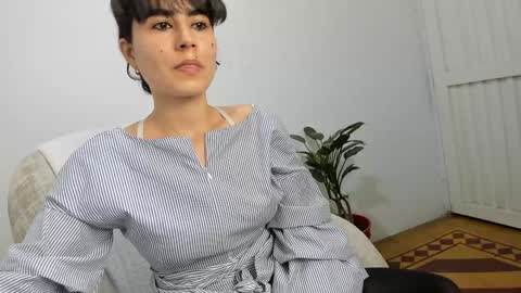 katia_12_ online show from January 7, 11:35 pm