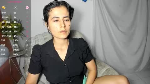 Snapshot of katia_12_ chatting on January 10, 2:13 am katia_12_ online show from January 10, 2:13 am