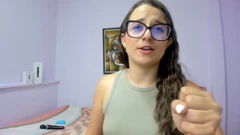 Khaterine online show from February 7, 3:41 pm