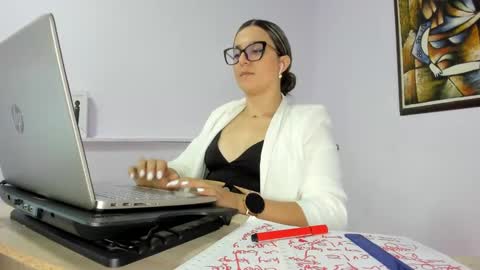 Khaterine online show from February 11, 3:29 pm