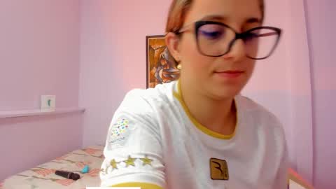 Khaterine online show from February 19, 3:27 pm