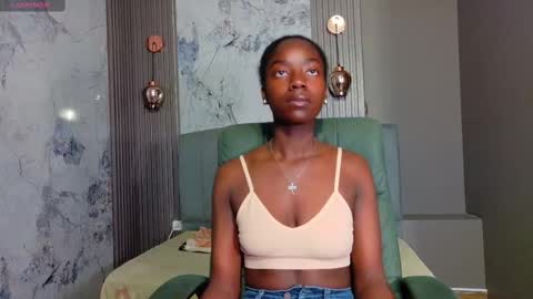 Snapshot of katia_green chatting on November 13, 11:42 am Katia online show from November 13, 11:42 am