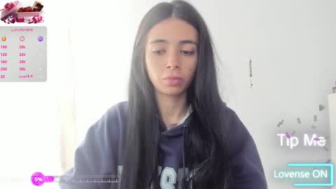 Snapshot of katia_sex25 chatting on October 4, 2:15 pm Katia online show from October 4, 2:15 pm