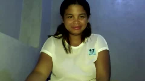 Snapshot of katibeauty00 chatting on May 13, 7:00 pm katibeauty00 online show from May 13, 7:00 pm
